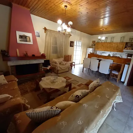 Phaedra Electra Estate Holiday home *