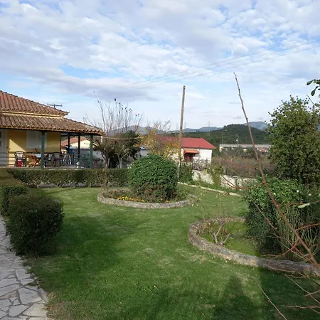 別荘 Phaedra Electra Estate