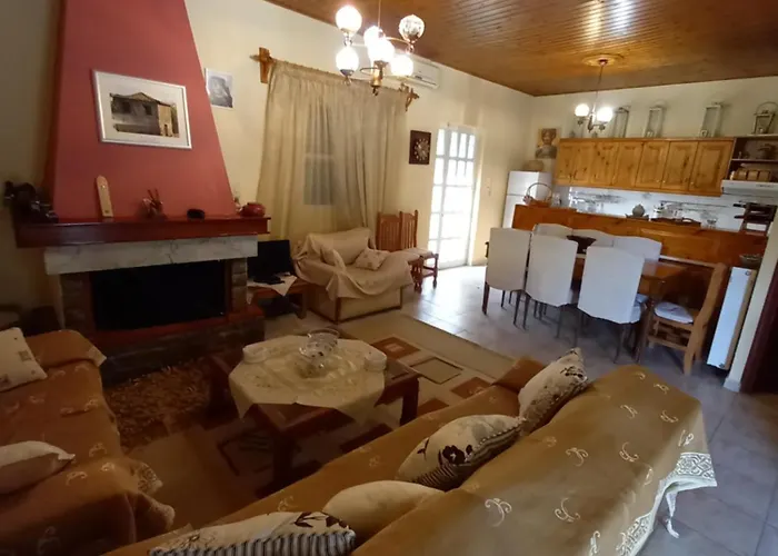 Phaedra Electra Estate Holiday home *