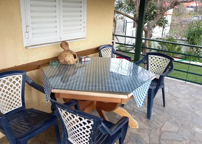 Phaedra Electra Estate